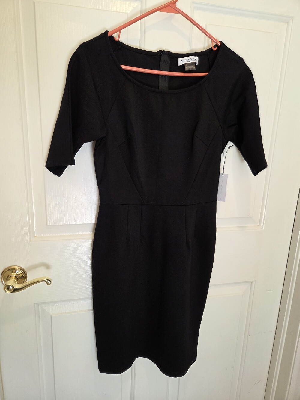 Velvet by Graham & Spencer Black Sheath Dress Size S